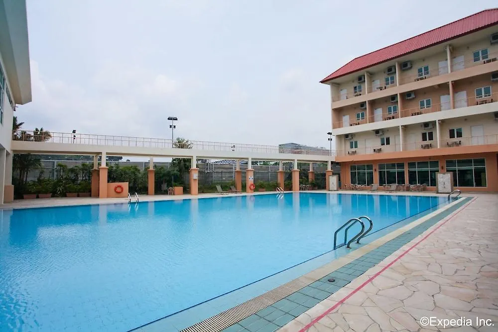 Cove D'Arena Aparthotel Singapore