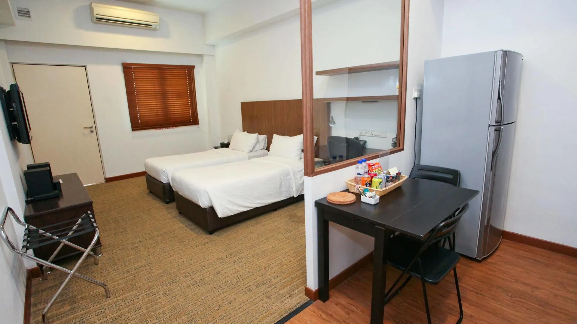 Cove D'Arena Aparthotel Singapore 3*,  Singapore