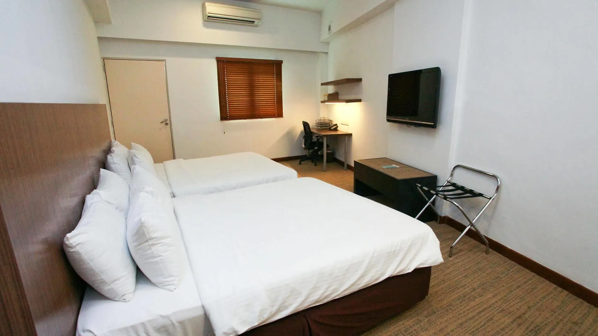 Cove D'Arena Aparthotel Singapore